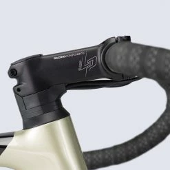 LAPIERRE PULSIUM 5.0 DISC 2022 15 LAPIERRE PULSIUM 5.0 DISC 2022 -Vélos de route Soldes lapierre pulsium 50 2022 2